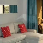 Appartement 2 & 5- Side Casino Garden