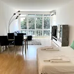 Appartement 2 & 5- Side Casino Garden *