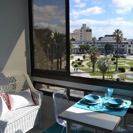 2 & 5- Side Casino Garden Estoril