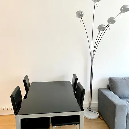 2&5- Side Casino Garden