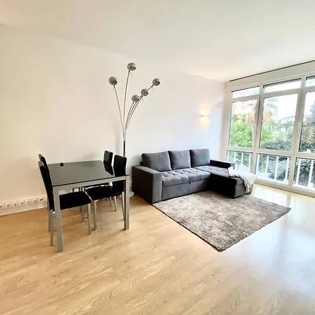 2&5- Side Casino Garden * Estoril